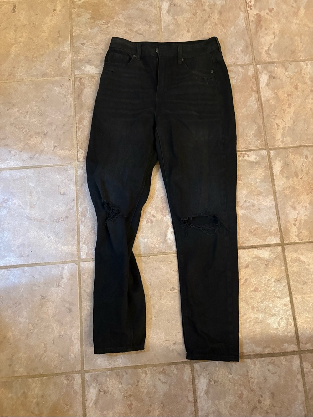 American Eagle Outfitters Black Distressed High-Rise Jeans
